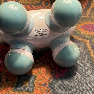 Homedics Quatro Mini Hand-Held Massager.